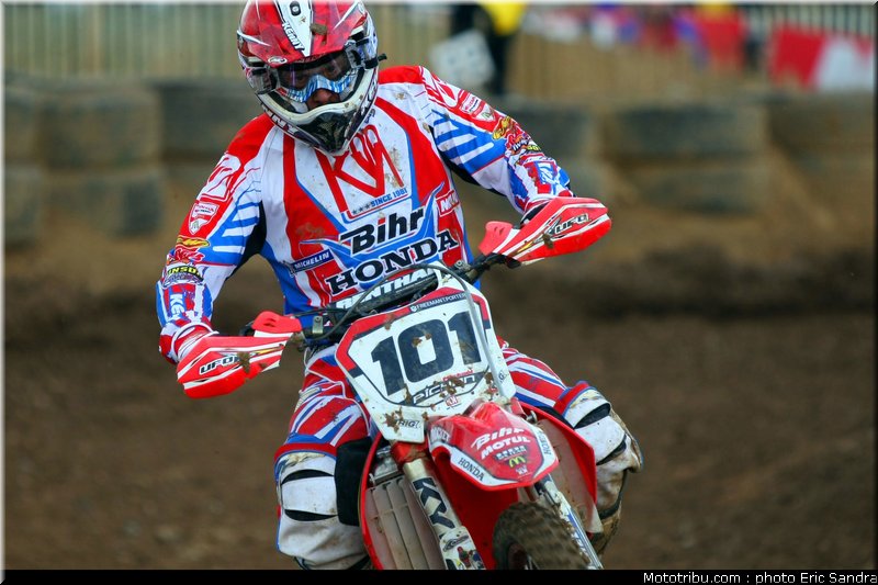 pichon_006_cross_international_valence_2012