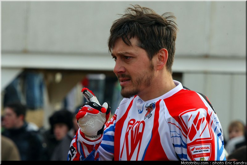 pichon_007_cross_international_valence_2012