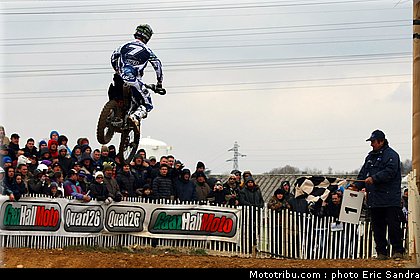tonus_009_cross_international_valence_2012.jpg