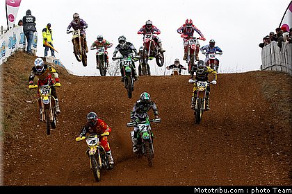 0_cross_international_valence_2012.JPG