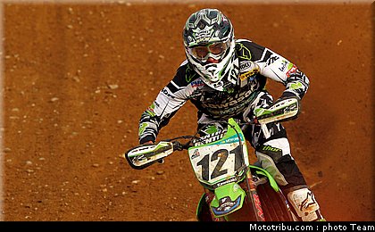 boog_006_cross_international_valence_2012.jpg