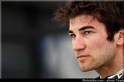 boog_008_cross_international_valence_2012.jpg