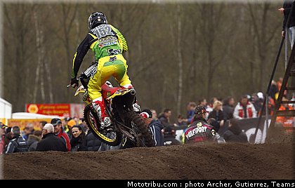 petrov_007_mondial_motocross_2012_pays_bas_valkenswaard.jpg