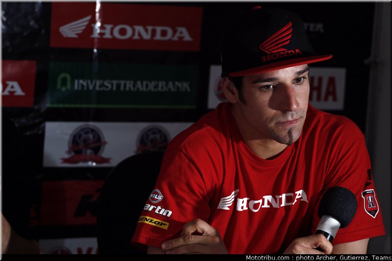 bobryshev_004_motocross_2012_bresil_beto_carrero