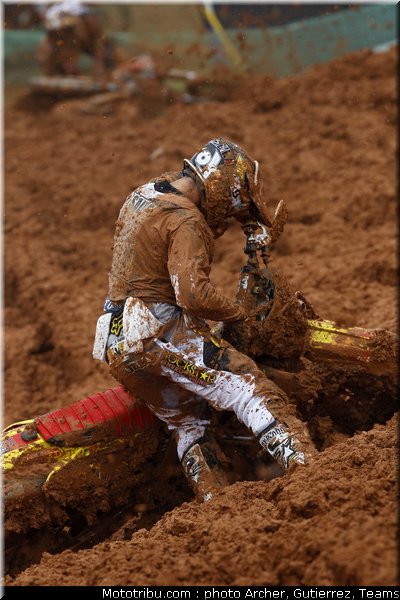 desalle_010_motocross_2012_bresil_beto_carrero