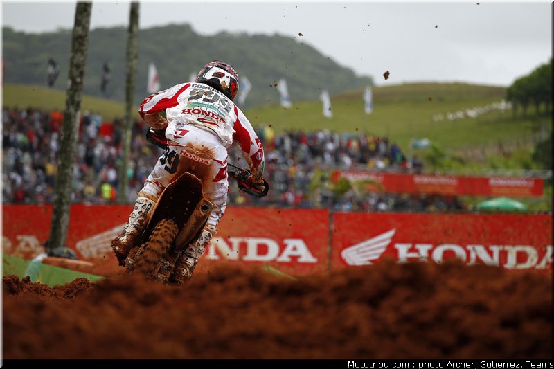 goncalves_004_motocross_2012_bresil_beto_carrero