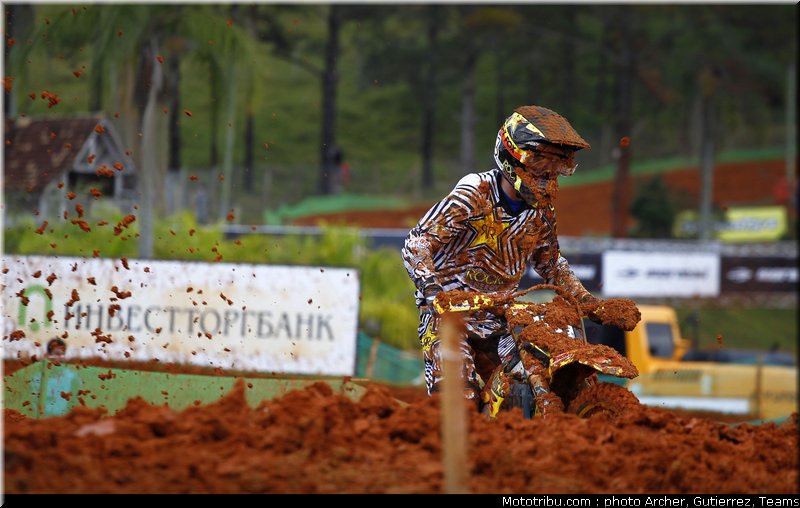 kullas_010_motocross_2012_bresil_beto_carrero