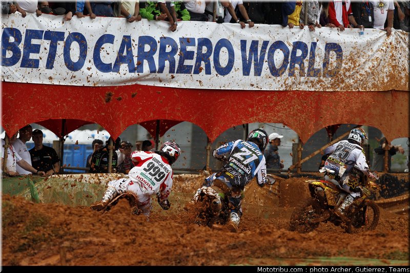 mx1_001_motocross_2012_bresil_beto_carrero