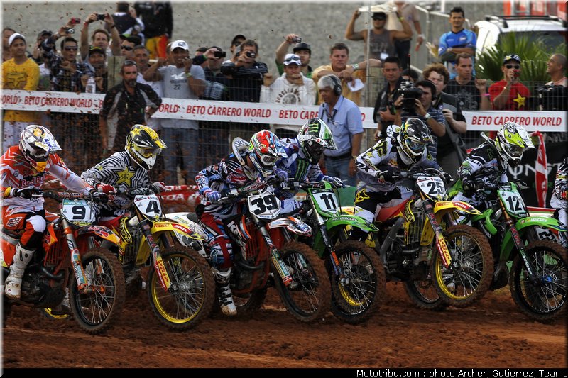 mx1_011_motocross_2012_bresil_beto_carrero