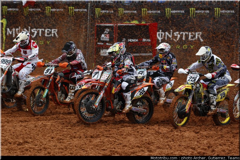 mx1_012_motocross_2012_bresil_beto_carrero