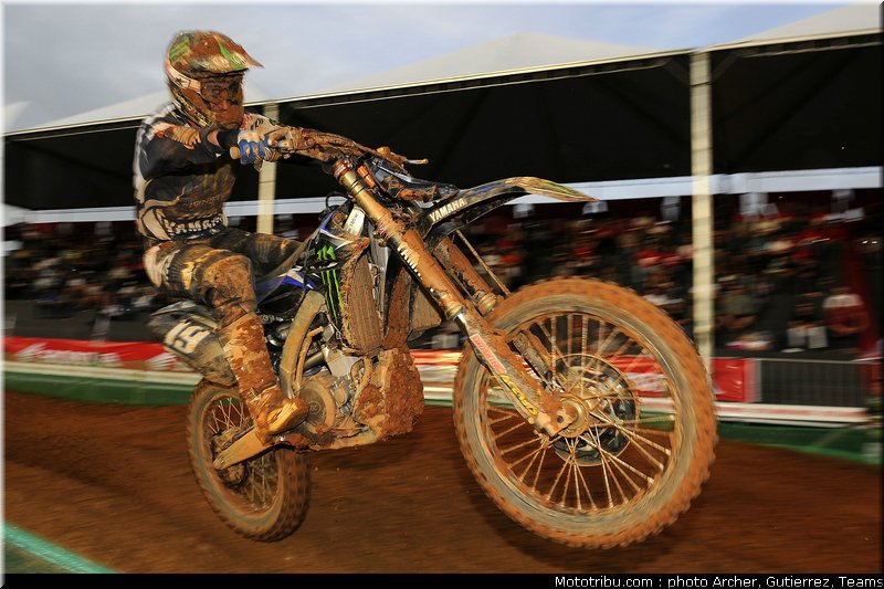 philippaerts_001_motocross_2012_bresil_beto_carrero