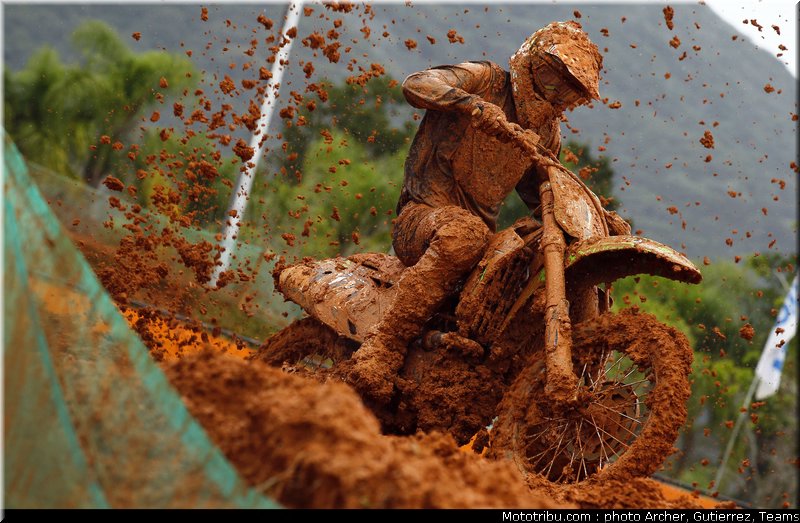 searle_003_motocross_2012_bresil_beto_carrero
