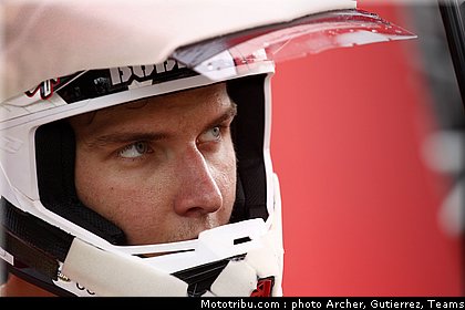 bobryshev_003_motocross_2012_bresil_beto_carrero.jpg