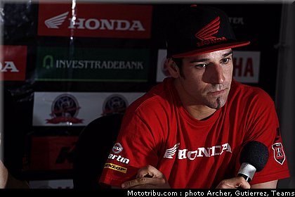 bobryshev_004_motocross_2012_bresil_beto_carrero.jpg