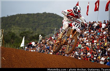 bobryshev_005_motocross_2012_bresil_beto_carrero.jpg
