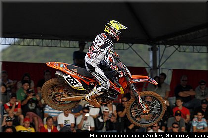 cairoli_011_motocross_2012_bresil_beto_carrero.jpg