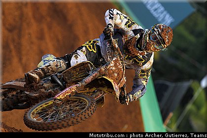 desalle_001_motocross_2012_bresil_beto_carrero.jpg