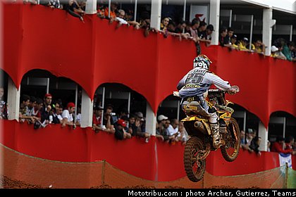 desalle_025_motocross_2012_bresil_beto_carrero.jpg