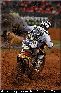 desalle_026_motocross_2012_bresil_beto_carrero.jpg
