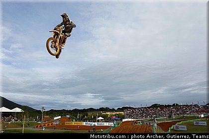 kullas_009_motocross_2012_bresil_beto_carrero.jpg