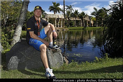 leok_006_motocross_2012_bresil_beto_carrero.jpg