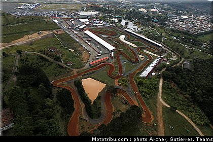 mx1_004_motocross_2012_bresil_beto_carrero.jpg