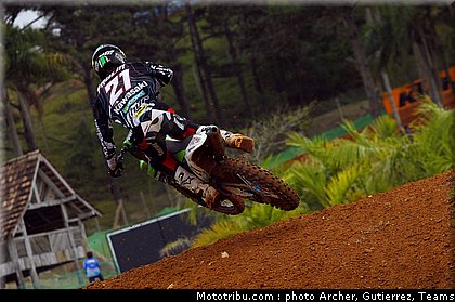 paulin_003_motocross_2012_bresil_beto_carrero.jpg
