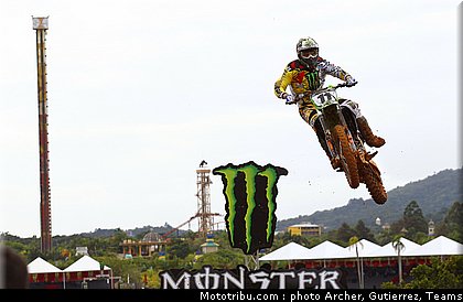 pourcel_s_003_motocross_2012_bresil_beto_carrero.jpg