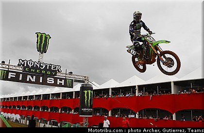 searle_002_motocross_2012_bresil_beto_carrero.jpg