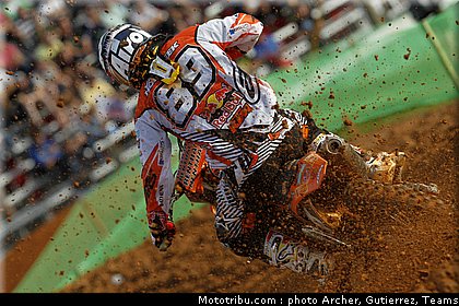van_horebeek_008_motocross_2012_bresil_beto_carrero.jpg