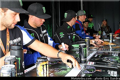 ambiance_004_motocross_2012_france_saint_jean_angely.jpg