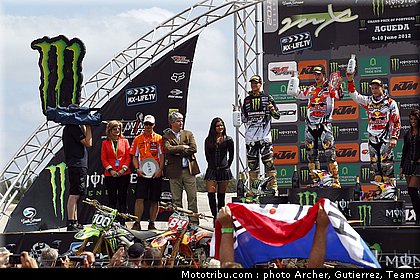 mx2_2012_agueda_searlepodium01_motocross_2012_portugal_agueda.jpg