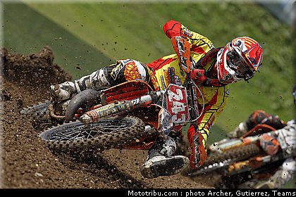 gajser_002_motocross_2012_angleterre_matterley_basin.jpg