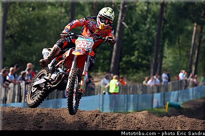 cairoli_007_motocross_2012_benelux_lierop.jpg