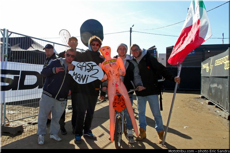 ambiance_015_motocross_des_nations_belgique_lommel_2012