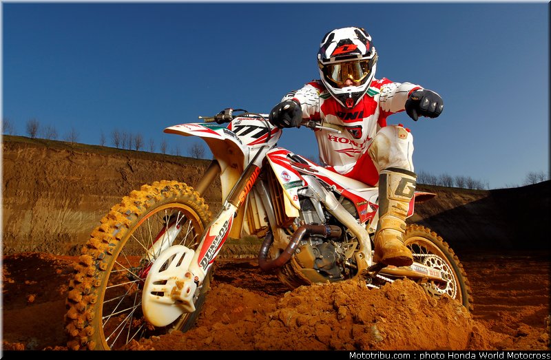 MOTO 