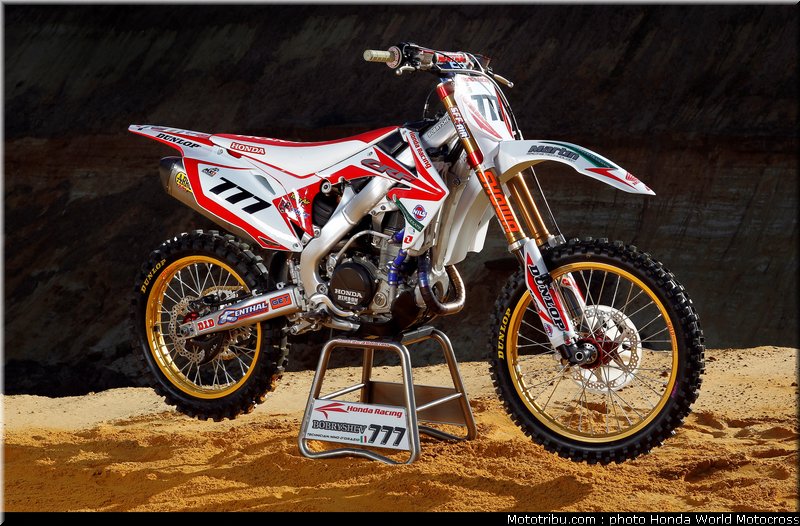 MOTO 