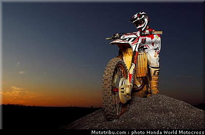 bobryshev_06_team_honda_world_motocross_2012.jpg