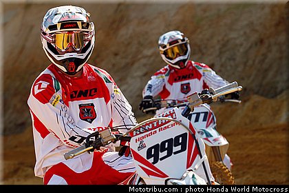 bobryshev_goncalves_2_team_honda_world_motocross_2012.jpg