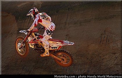 goncalves_13_team_honda_world_motocross_2012.jpg