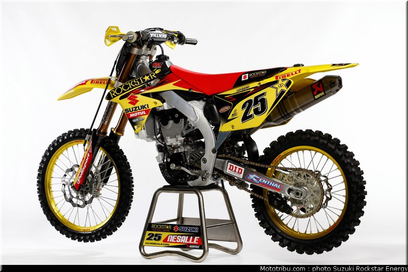 MOTO 