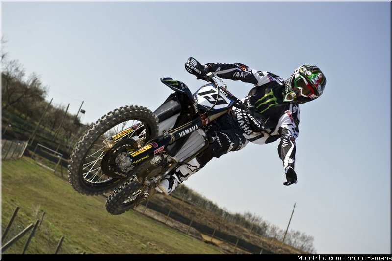 MOTO 
