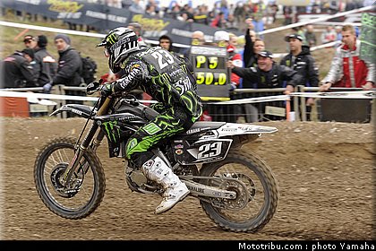 charlier_5_cross_2012_team_monster_energy_yamaha.jpg