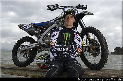 philippaerts_10_cross_2012_team_monster_energy_yamaha.jpg