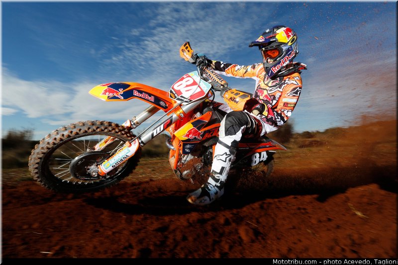 MOTO 