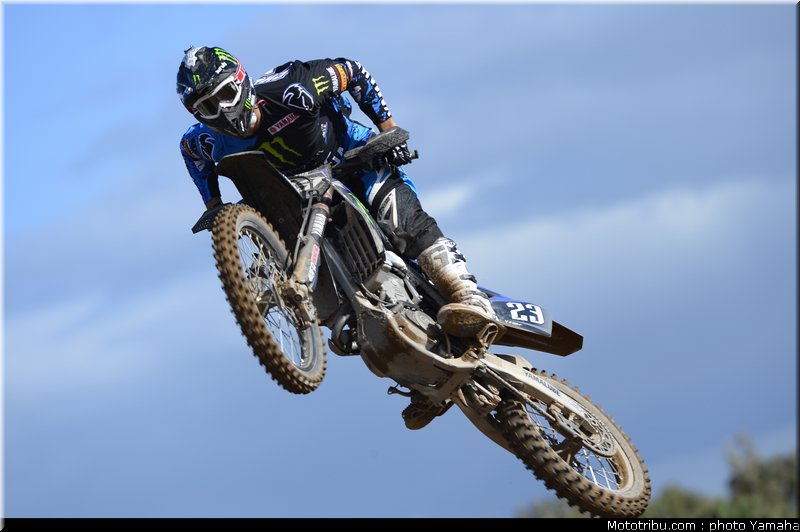 MOTO 
