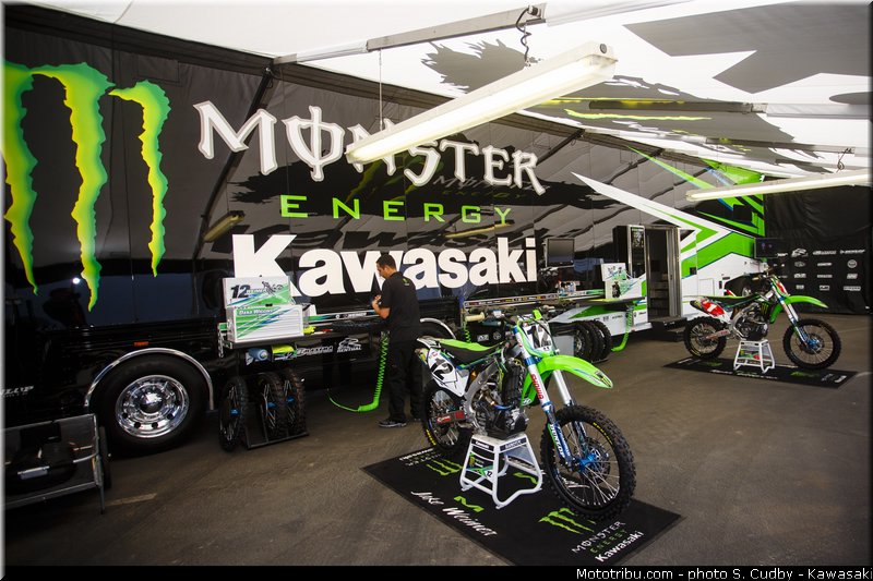 kawasaki_001_supercross_us_2013_anaheim_1