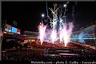 ambiance_001_supercross_us_2013_anaheim_1.jpg