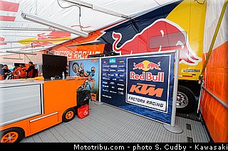 dungey_030_supercross_us_2013_anaheim_1.jpg