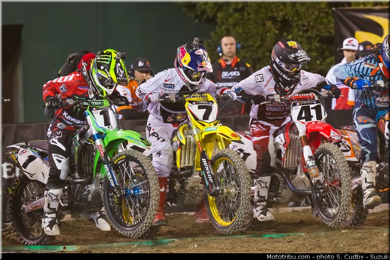 2_supercross_us_2013_anaheim_3